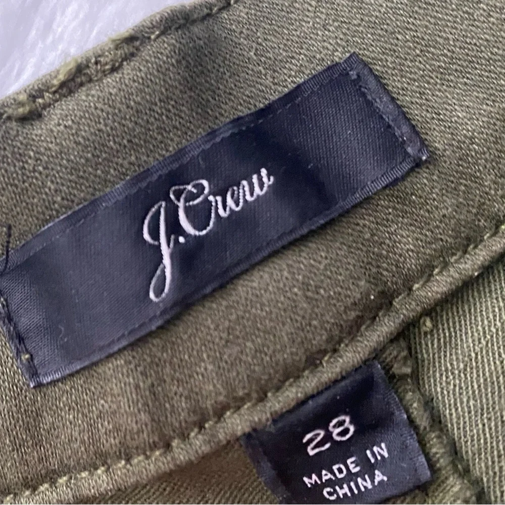 J.Crew Vintage Straight Cargo Utility Pants in Olive Green - Size 28
